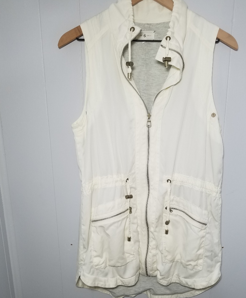 Lou & Grey Sleeveless utility style cream vest